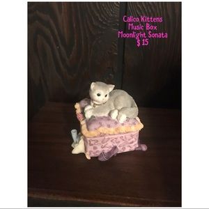 Calico Kittens Figurine